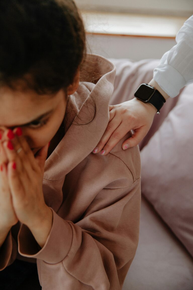 How to Support a Partner With Anxiety Without Losing Yourself